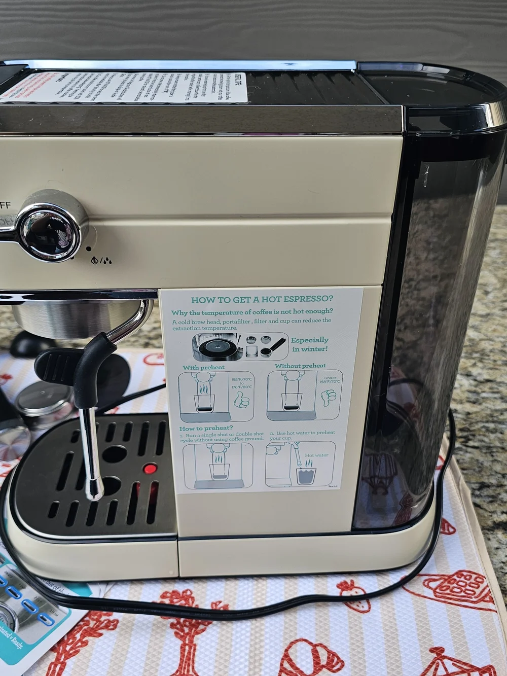 CASABREWS CM5418™ Espresso Machine In Cream